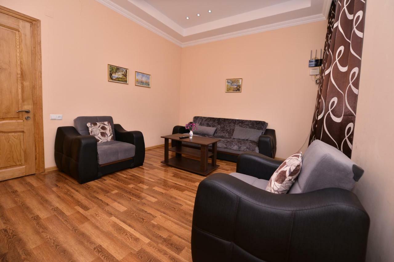 Apartment Kera Кутаїсі Екстер'єр фото