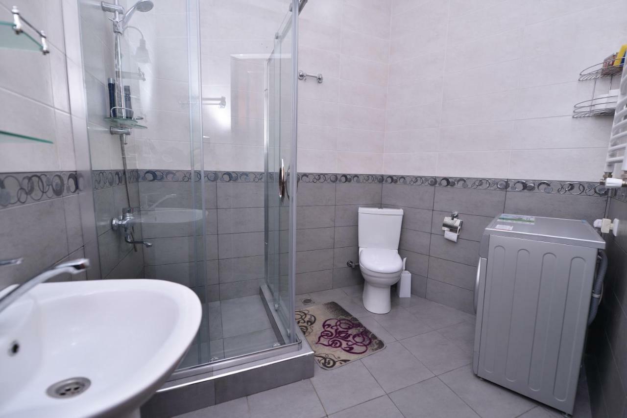 Apartment Kera Кутаїсі Екстер'єр фото
